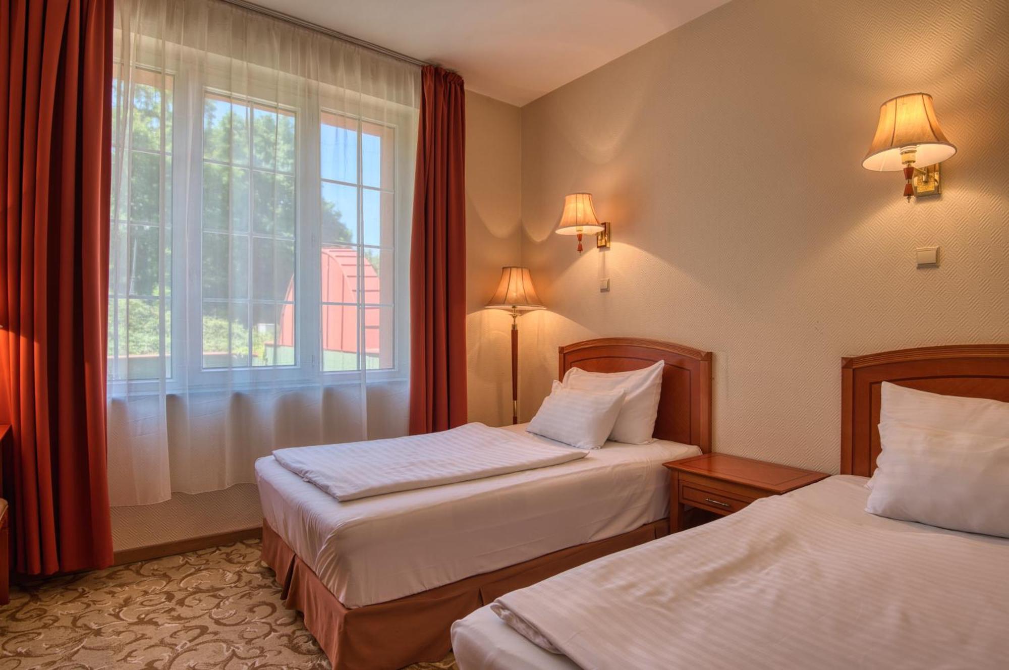 Hotel Bellevue Esztergom Eksteriør bilde