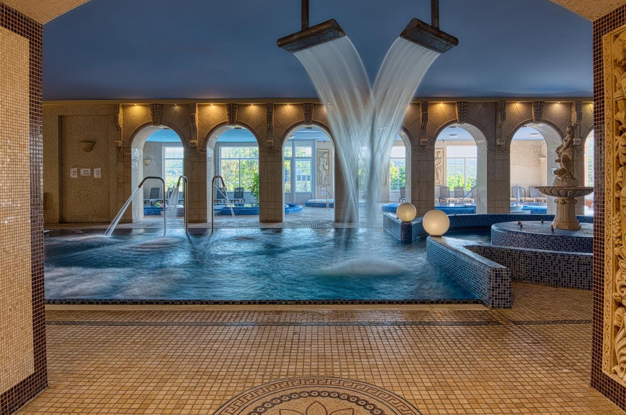 Hotel Bellevue Esztergom Eksteriør bilde